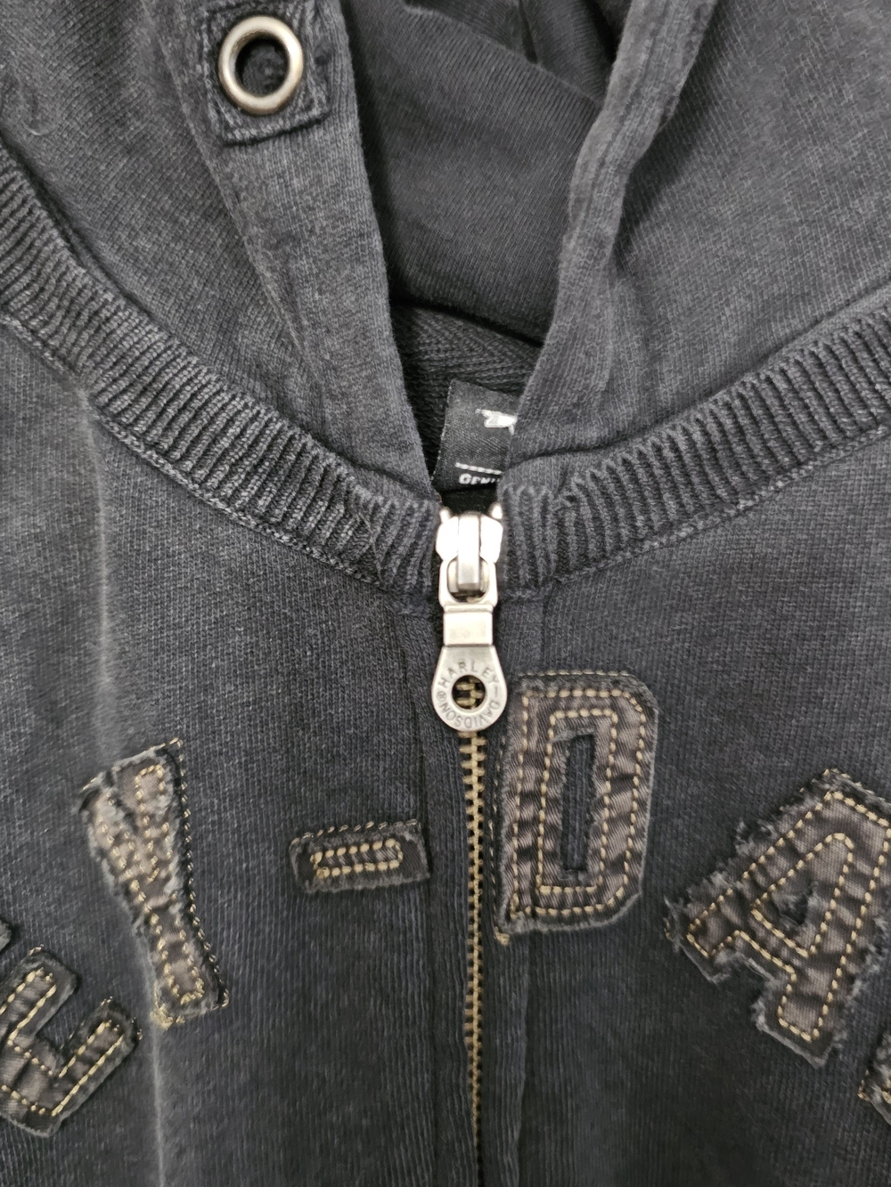 FINAL..Harley-Davidson Men's Black/Charcoal Skull Zip-Up Sweatershirt - Picture 2 of 9